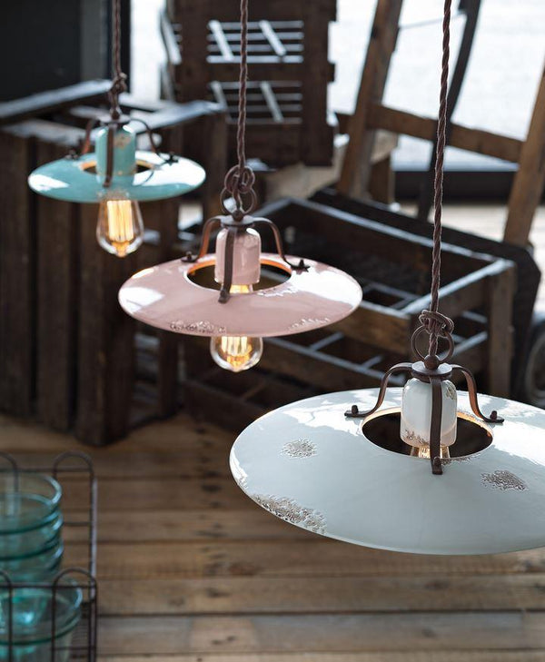 Pendants & Chandeliers