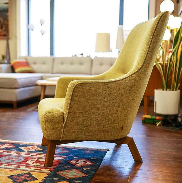 Arm Chairs & Accent Chairs