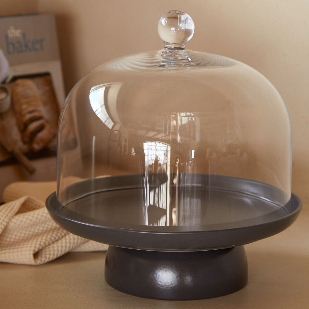 PACIFICA Footed Plate 11'' - touchGOODS