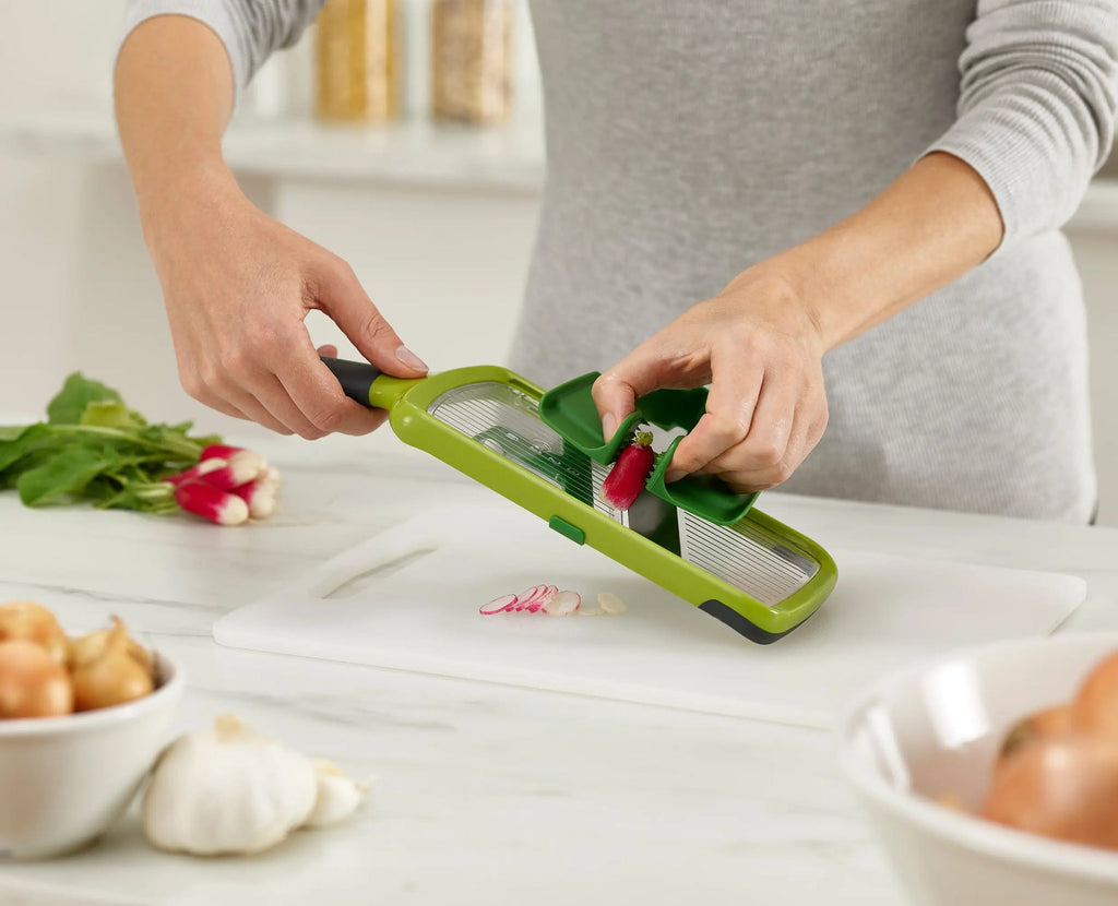 Multi-Grip Mandoline™ Green - touchGOODS