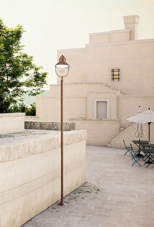 BORGO Outdoor Lamp Post 244.30 - touchGOODS