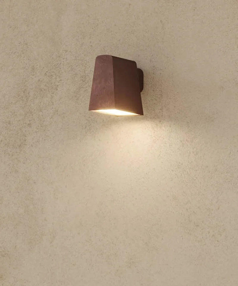 Saint Tropez Outdoor Wall Light Z1C1 - touchGOODS