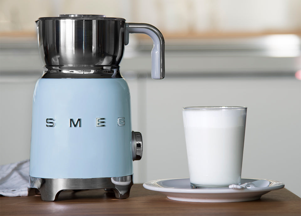 Smeg Milk Frother - touchGOODS