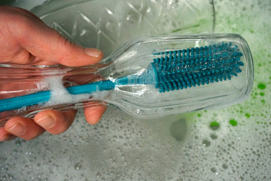 SILICONE BOTTLE BRUSH - TURQUOISE - touchGOODS