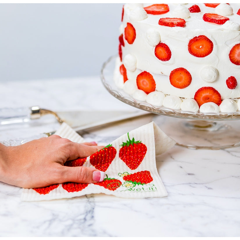 Strawberry Swedish Cloth - touchGOODS