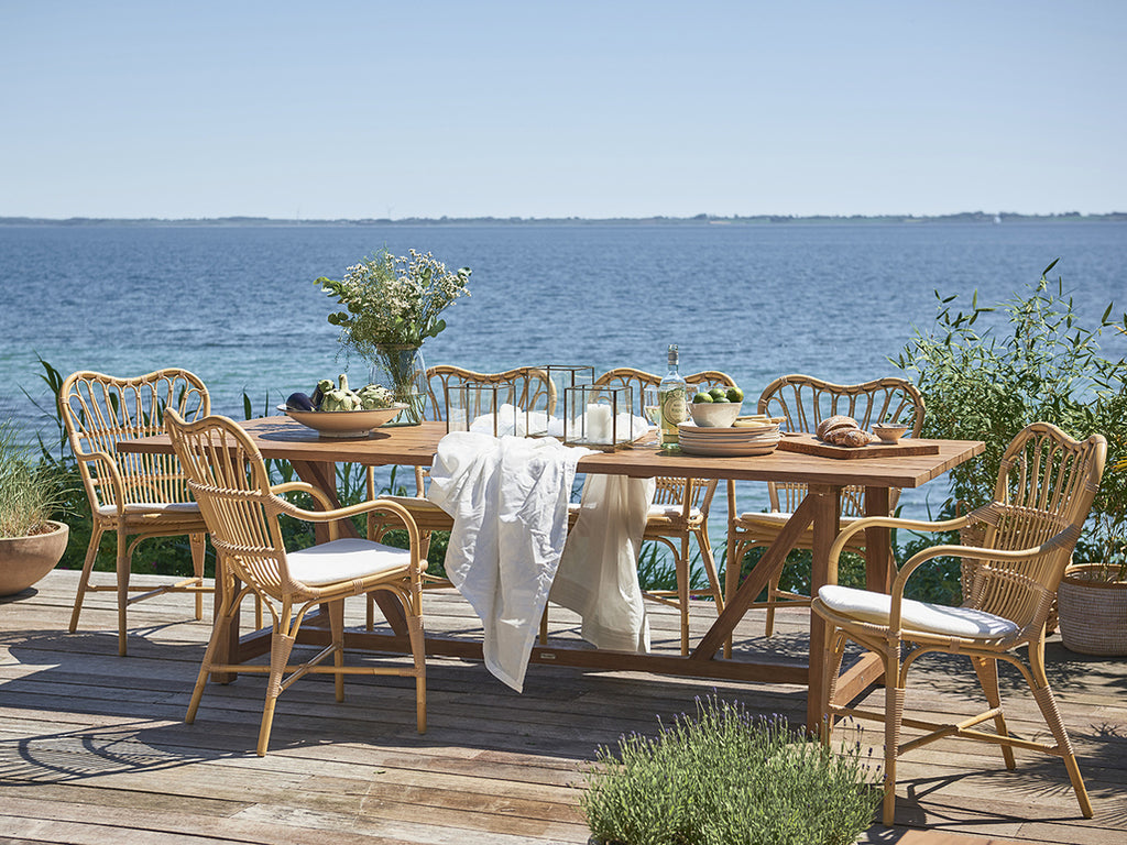 Margret Chair Exterior - touchGOODS