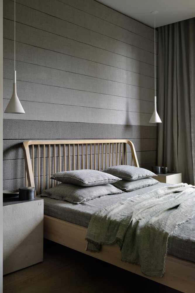 Oak Spindle Bed - touchGOODS