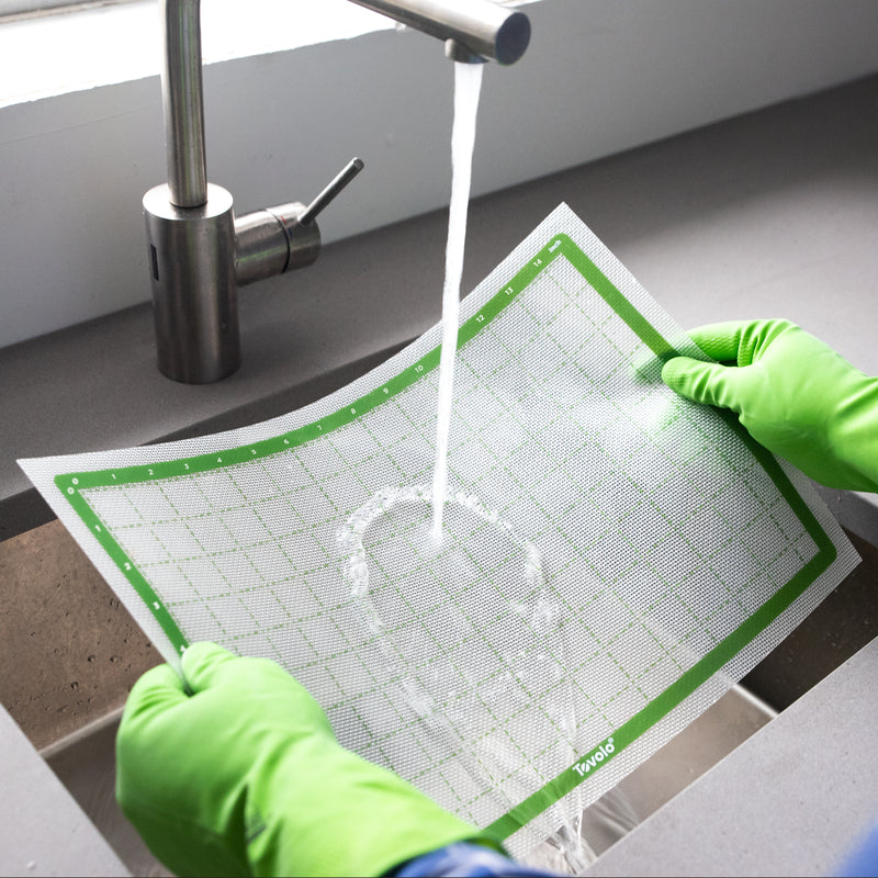 Pro-Grade Baking Mat 1/2 Sheet - touchGOODS