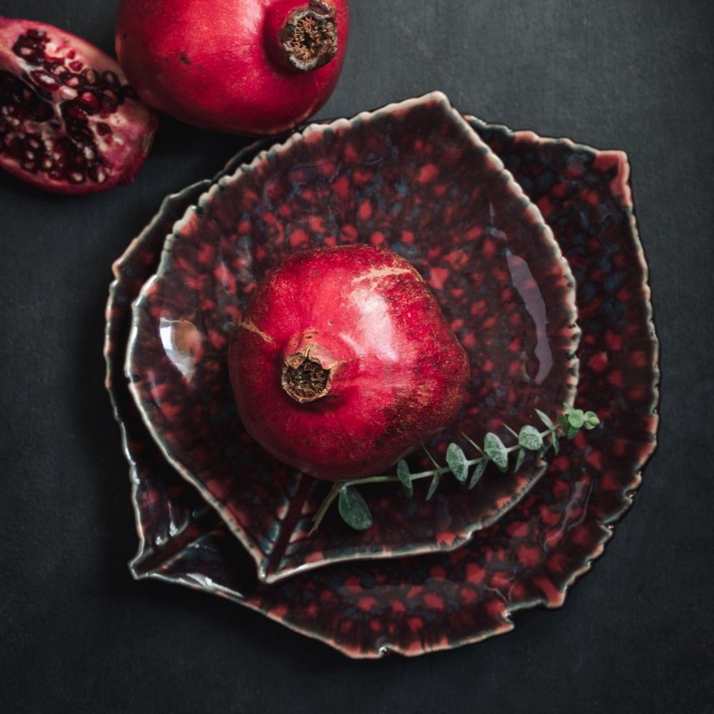 Riviera Small Hydrangea Leaf Dish 7" Vigne - touchGOODS