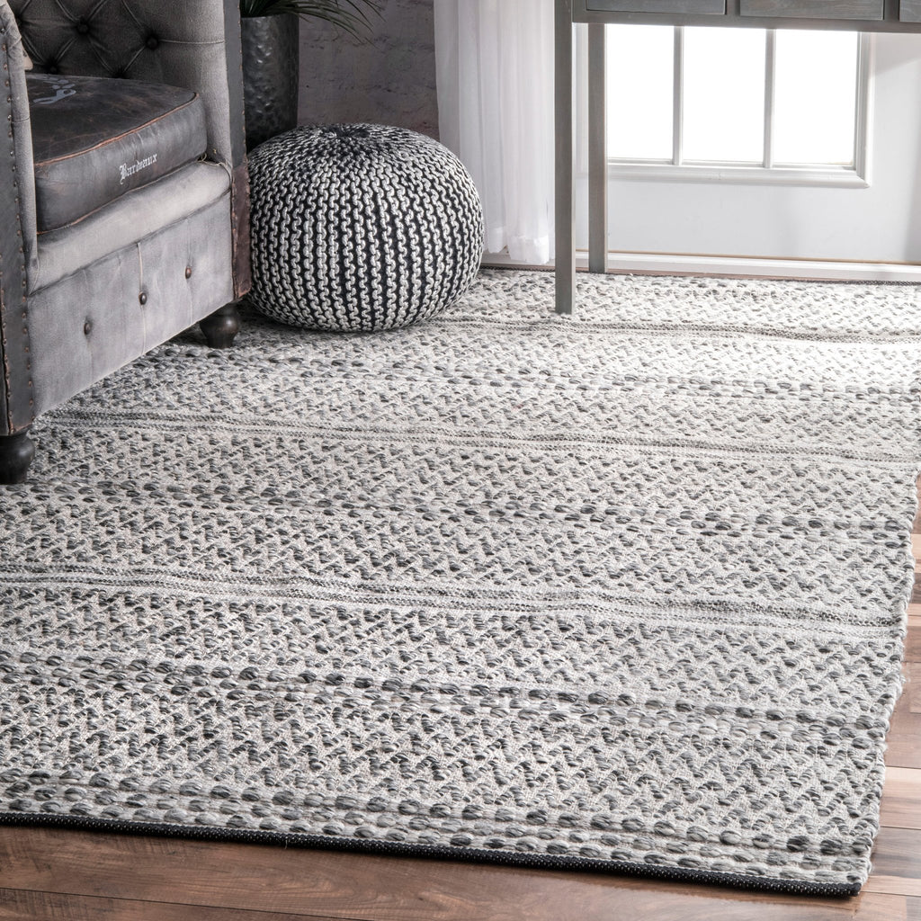 Natosha Indoor/Outdoor Chevron Rug 4 x 6 | touchGOODS