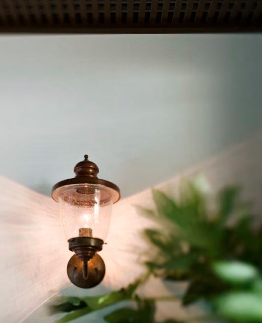 Venezia Outdoor Wall Light 248.05 | touchGOODS