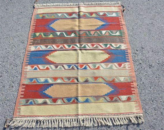 Vintage Turkish Kilim Geometric Rug - touchGOODS