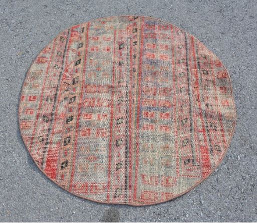 Vintage Round Turkish Rug - touchGOODS