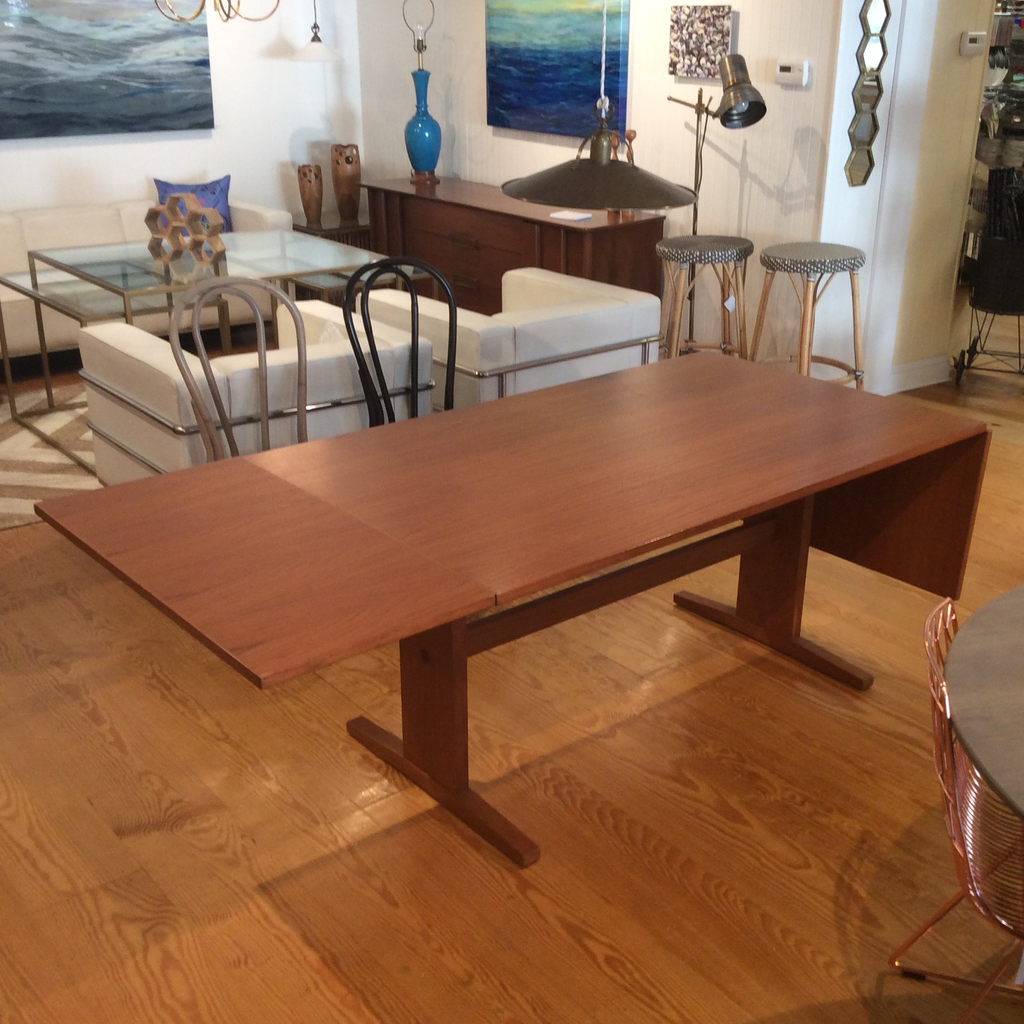 Mid-Century Danish Modern Teak Drop Leaf Dining Table | touchGOODS