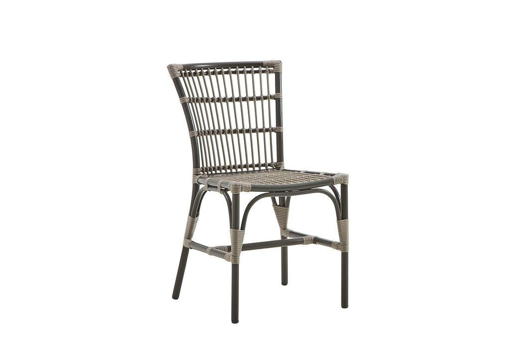 Elisabeth Chair Exterior | touchGOODS
