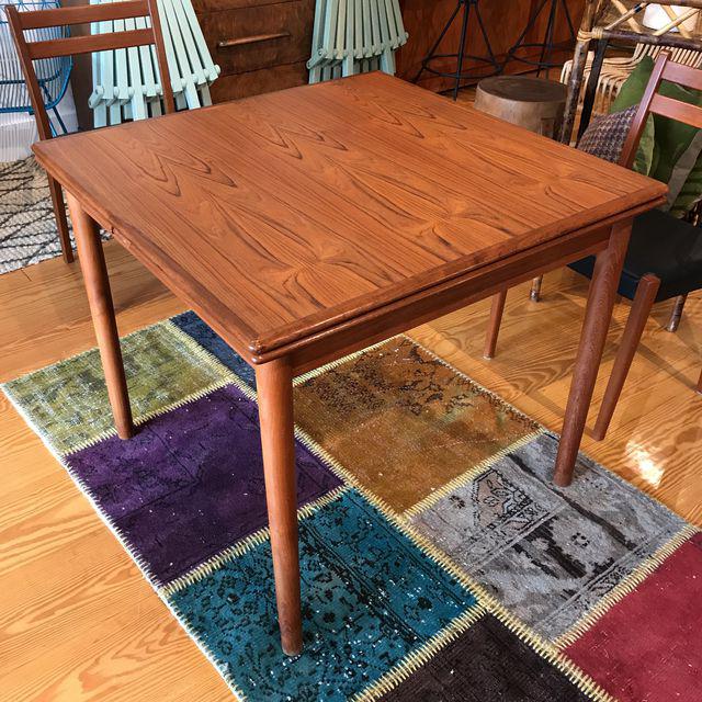 AM Mobler Danish Teak Expandable Table | touchGOODS