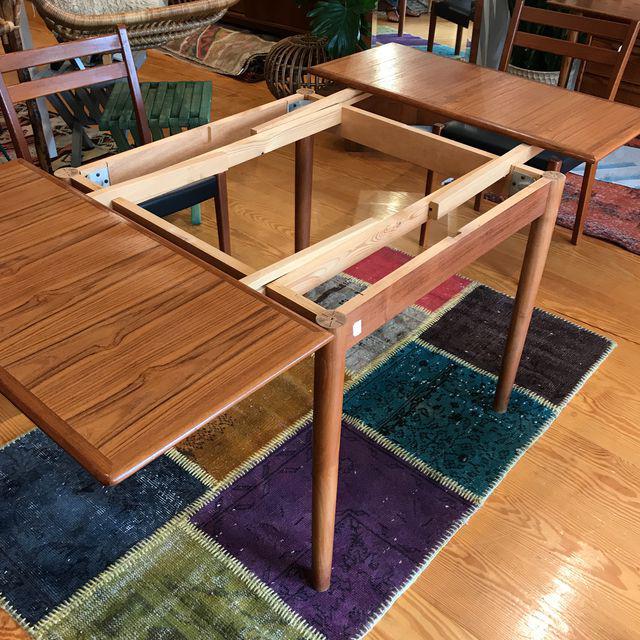 AM Mobler Danish Teak Expandable Table | touchGOODS