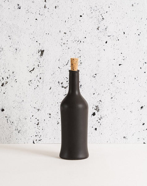 Stoneware Olive Oil Bottle Brutto 21 oz - touchGOODS
