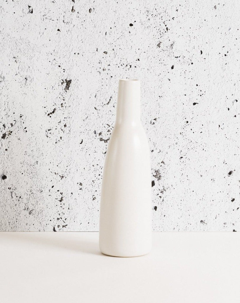 Stoneware Carafe Dadasi 34 oz - touchGOODS