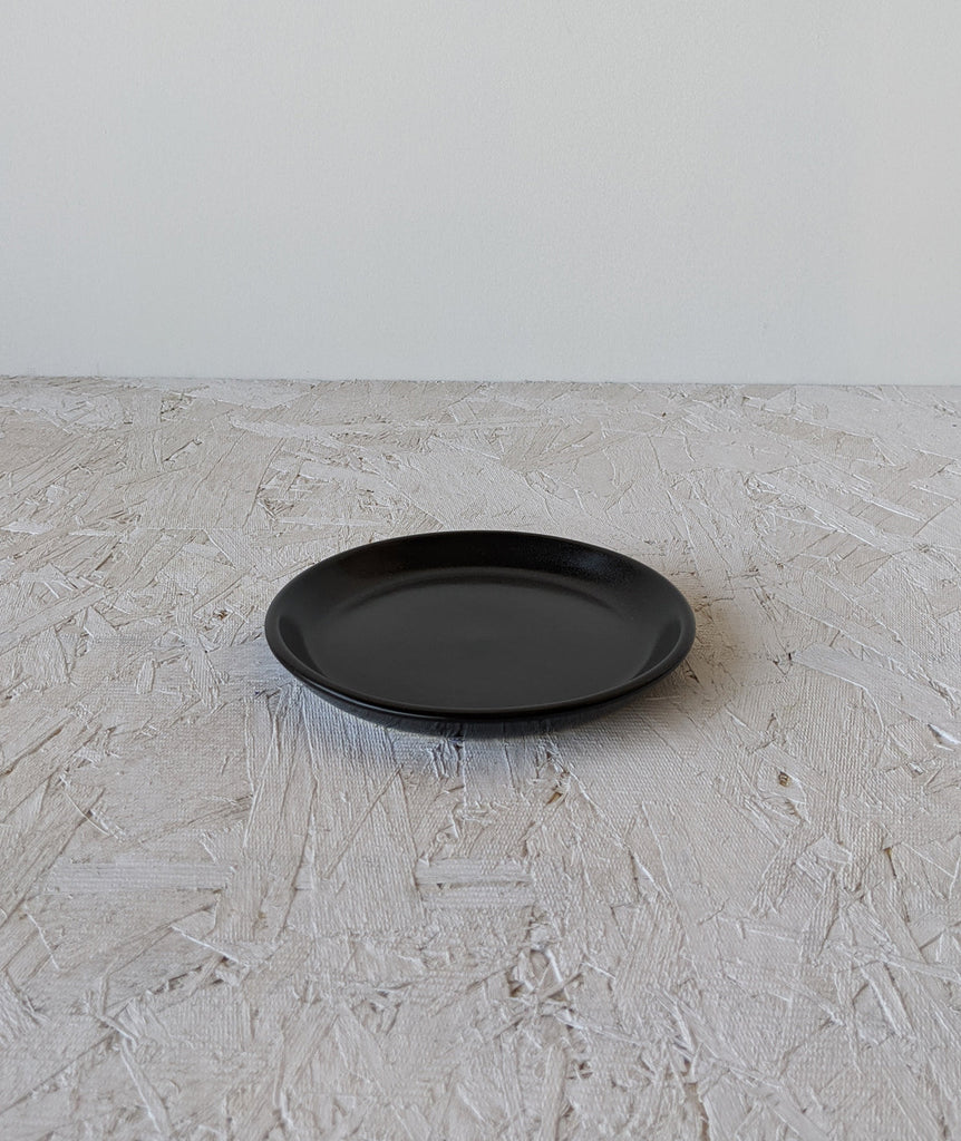 Flat Side Plate Edan 5.9" - touchGOODS