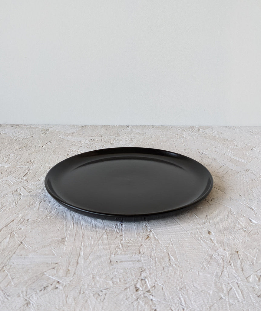 Stoneware Flat Salad/Dinner Plate | Edan 9.4" - touchGOODS