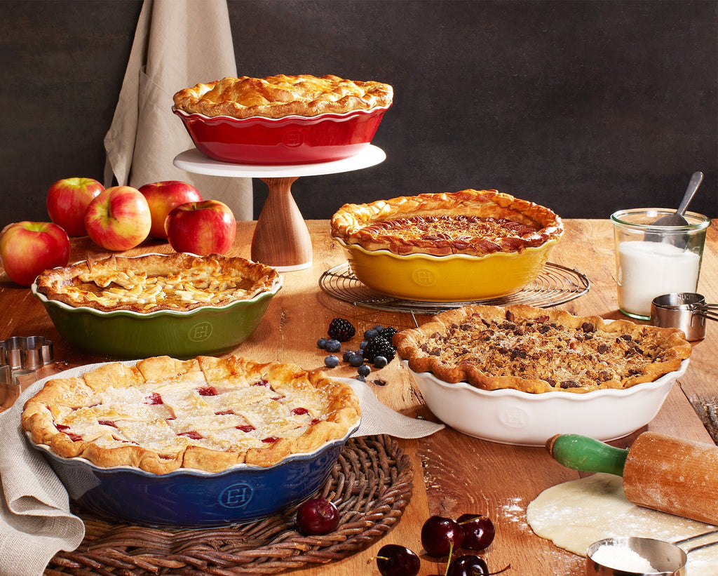 Modern Classics Pie Dish, 9 Inch - touchGOODS