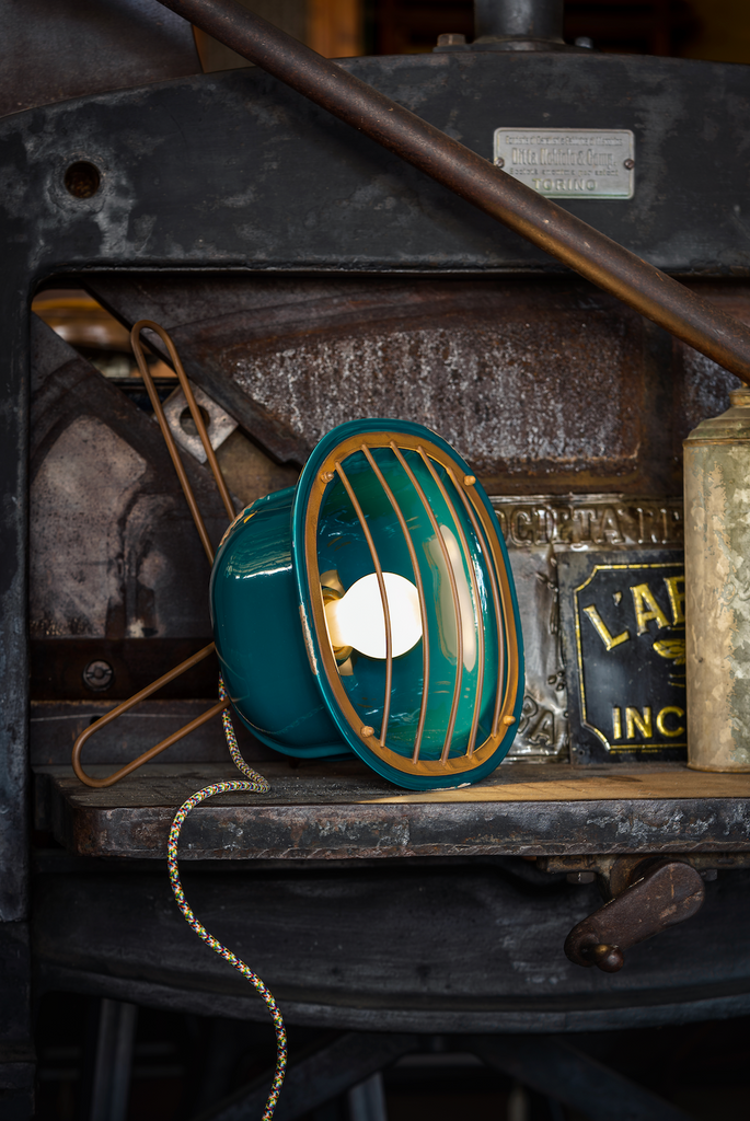 ̀ Industrial Table Lamp C1655 - touchGOODS