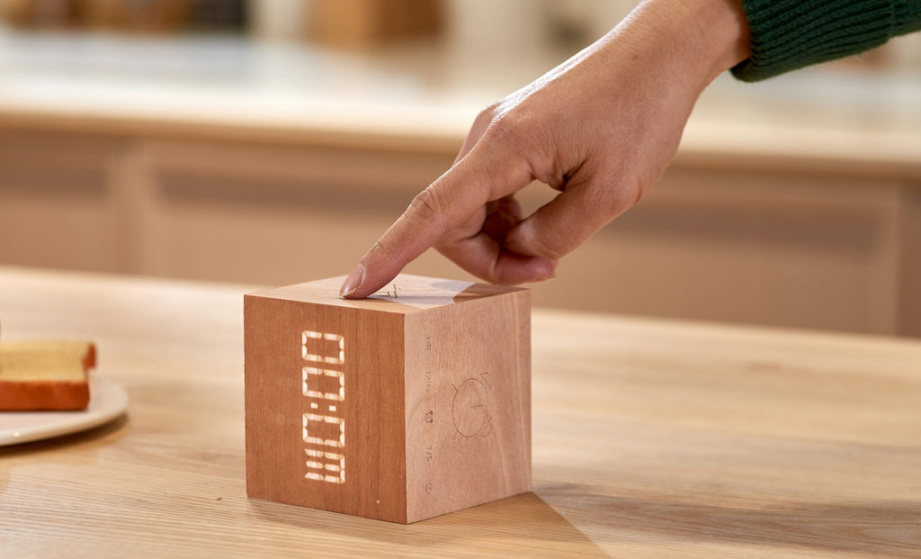 Cube Plus Clock - touchGOODS