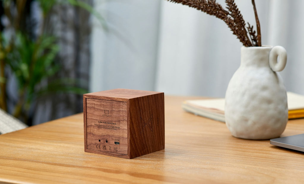Cube Plus Clock - touchGOODS