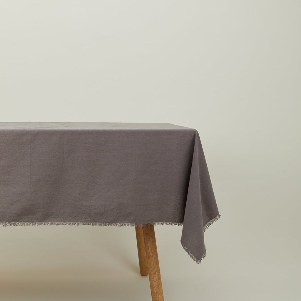 ESSENTIAL COTTON TABLECLOTHS - touchGOODS