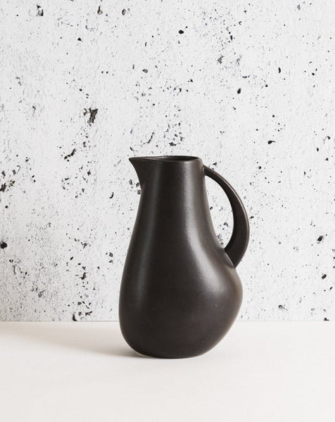 Stoneware Pitcher Kuduo 64 oz - touchGOODS