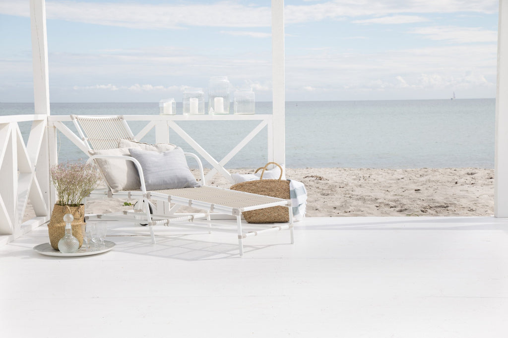 Josephine Sunbed Exterior | touchGOODS