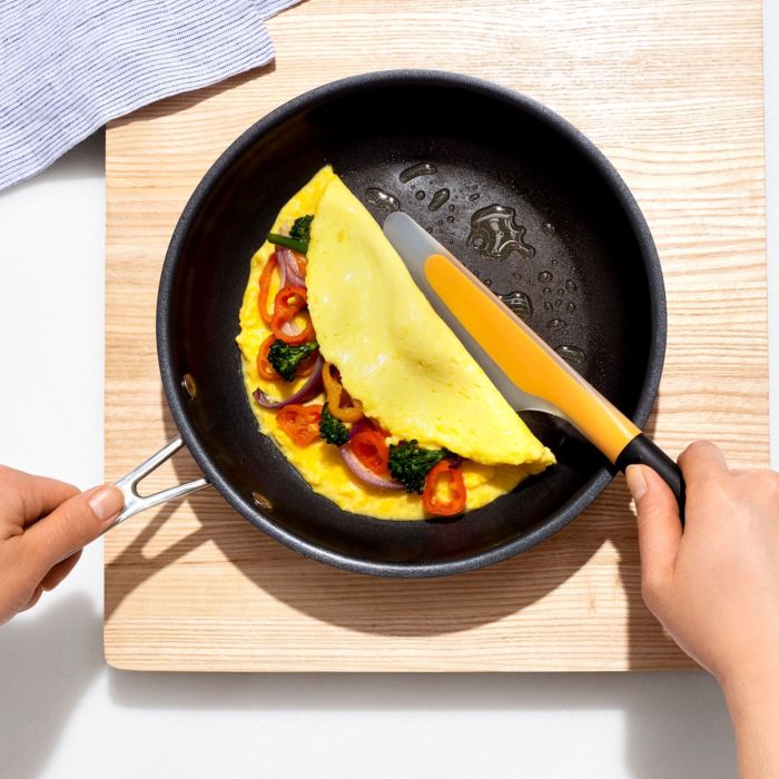 Small Flip & Fold Omelet Turner - touchGOODS