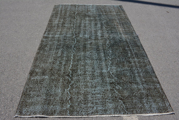 Distressed Green/Gray Over-Dyed Vintage Rug 5'4 x 9' - touchGOODS