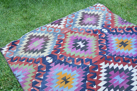 Vintage Handmade Turkish Kilim Area Rug 84" x 62" | touchGOODS