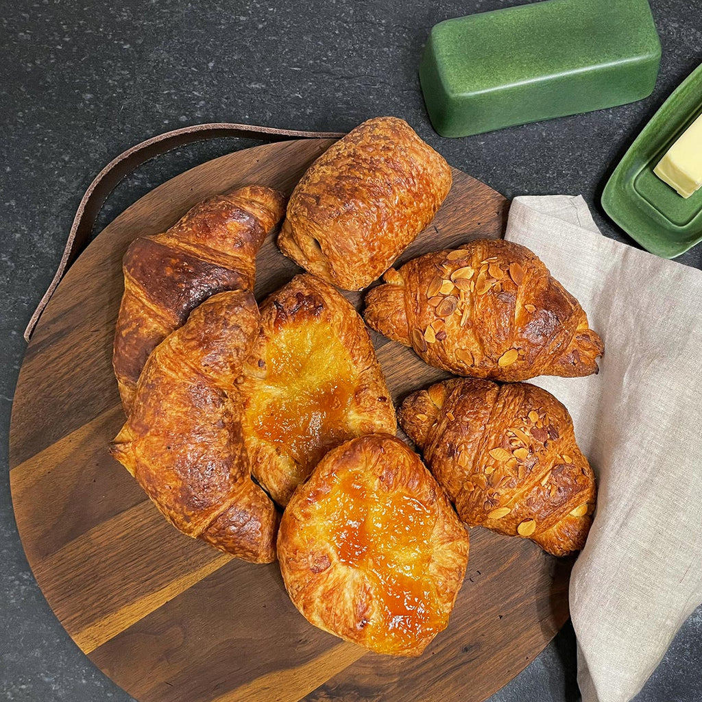 Rustic Walnut Round Serving Board - touchGOODS
