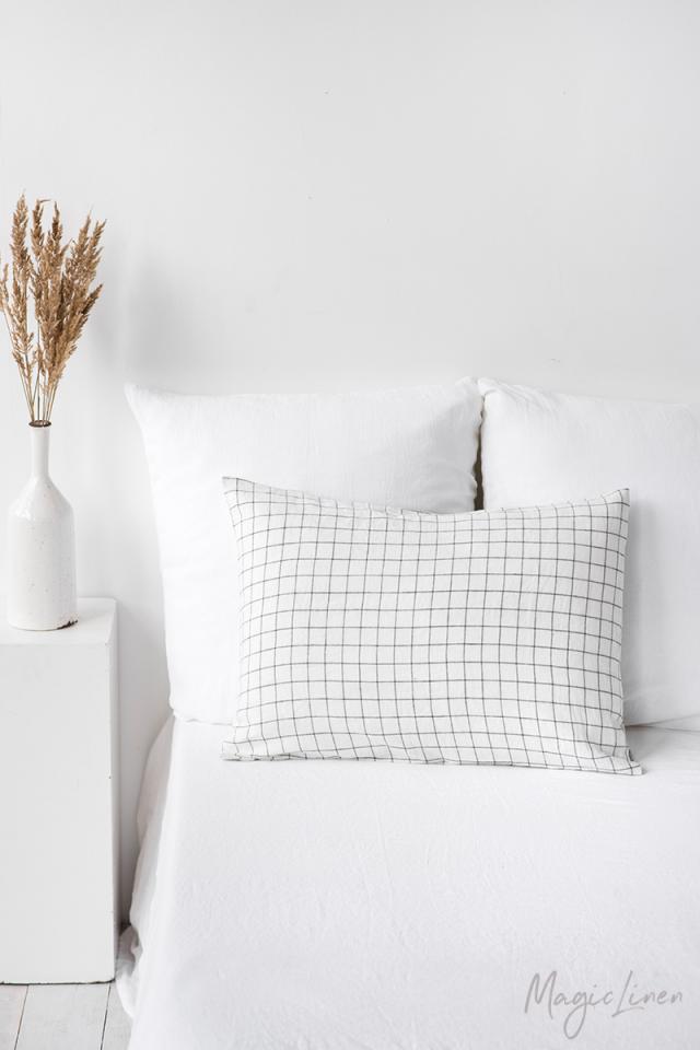 CHARCOAL GRID LINEN PILLOWCASE - touchGOODS