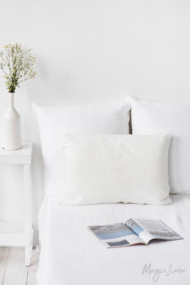 IVORY LINEN PILLOWCASE - touchGOODS