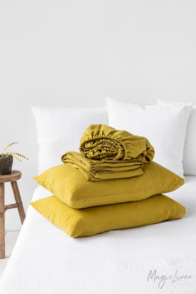 MOSS YELLOW LINEN SHEET SET (4 PCS) - touchGOODS