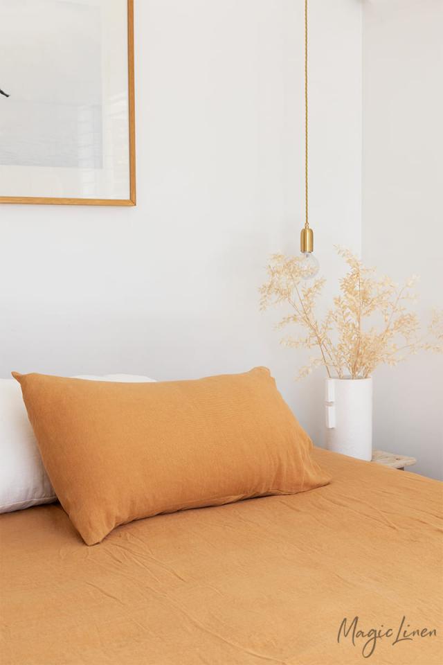 TAN LINEN PILLOWCASE - touchGOODS