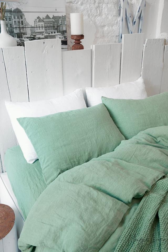 MATCHA GREEN LINEN PILLOWCASE - touchGOODS