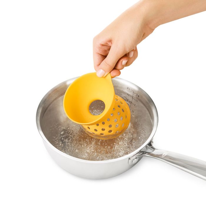 Silicone Egg Poacher (Set of 2) - touchGOODS