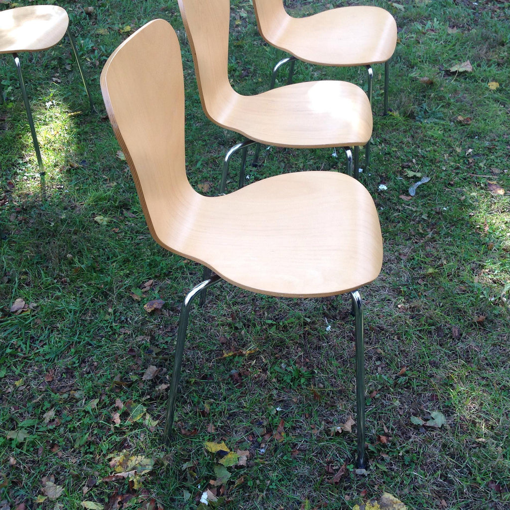 Vintage Arne Jacobsen Style Chairs - Set of 6 | touchGOODS