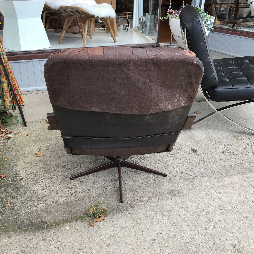 Vintage Patchwork Leather Swivel Recliner | touchGOODS