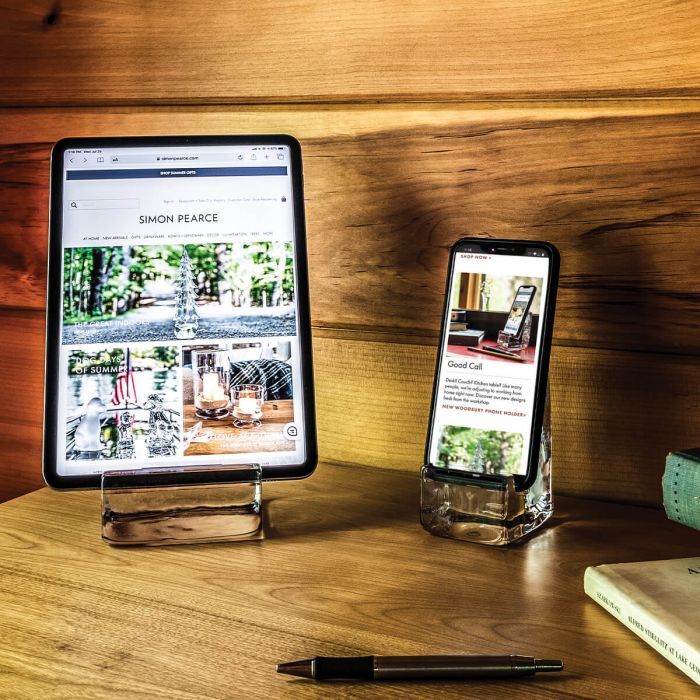 WOODBURY PHONE HOLDER IN GIFT BOX - touchGOODS